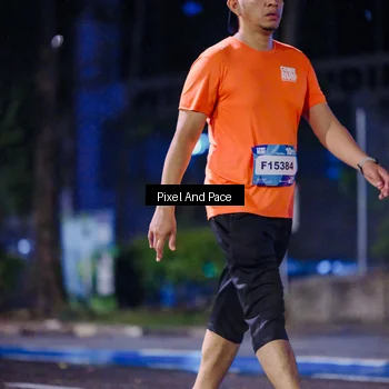 Runner Photo 7860628