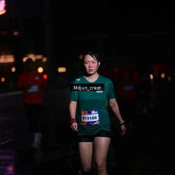 Runner Photo 7860632