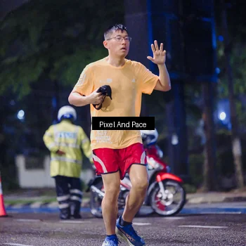 Runner Photo 7860635