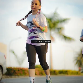 Runner Photo 7860636