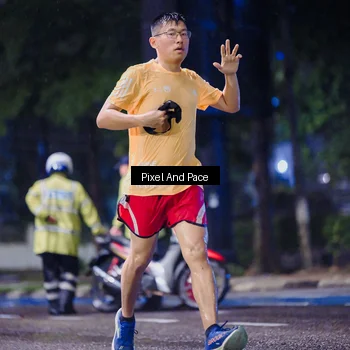 Runner Photo 7860642