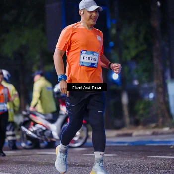 Runner Photo 7860671
