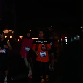 Runner Photo 7860673