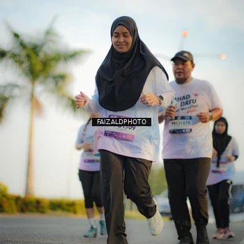 Runner Photo 7860680