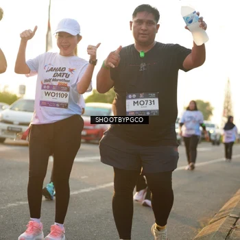 Runner Photo 7860684
