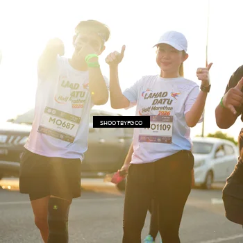 Runner Photo 7860692