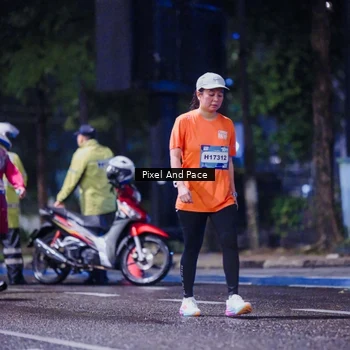 Runner Photo 7860699