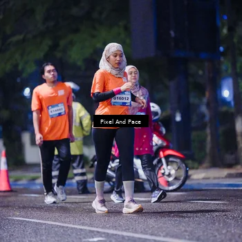 Runner Photo 7860717