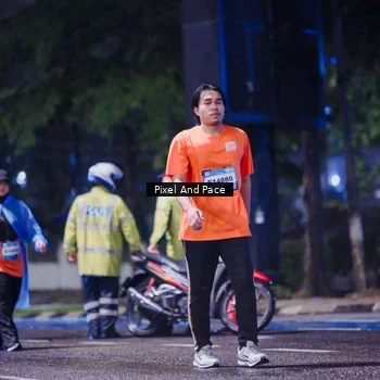 Runner Photo 7860722