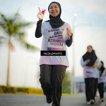 Runner Photo 7860742