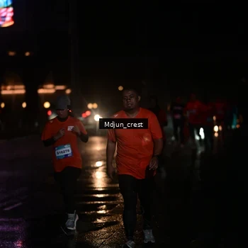 Runner Photo 7860744
