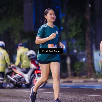 Runner Photo 7860767