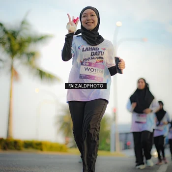 Runner Photo 7860775