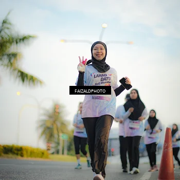 Runner Photo 7860791
