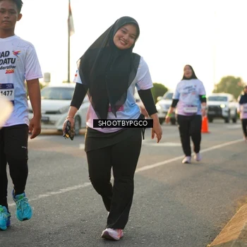 Runner Photo 7860806