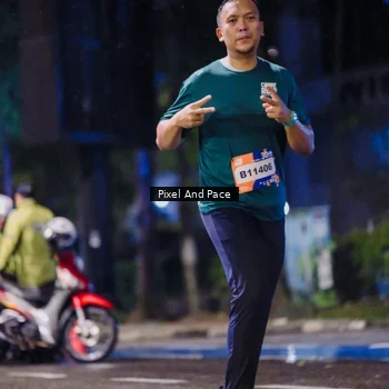 Runner Photo 7860831