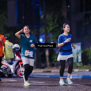 Runner Photo 7860836