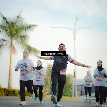 Runner Photo 7860841