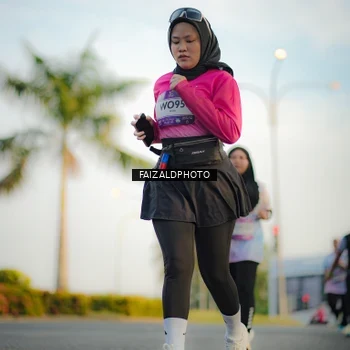 Runner Photo 7860854