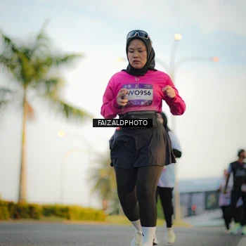 Runner Photo 7860883
