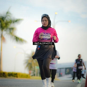 Runner Photo 7860887