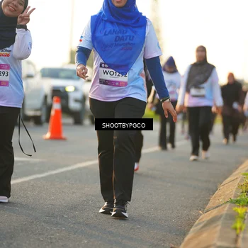 Runner Photo 7860891