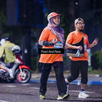 Runner Photo 7860898