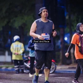 Runner Photo 7860911