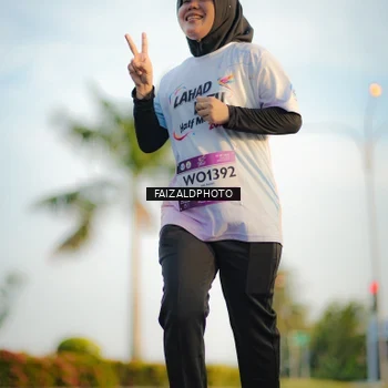 Runner Photo 7860917