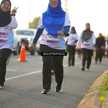 Runner Photo 7860931