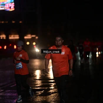 Runner Photo 7860937