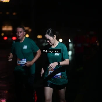 Runner Photo 7860948