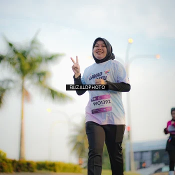 Runner Photo 7860951