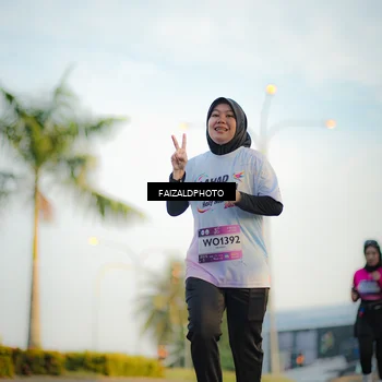Runner Photo 7860955