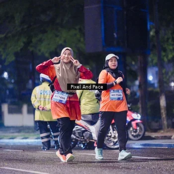 Runner Photo 7860956