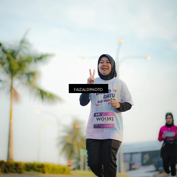 Runner Photo 7860957