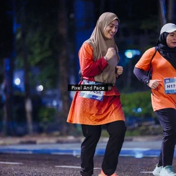 Runner Photo 7860989