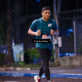 Runner Photo 7860997