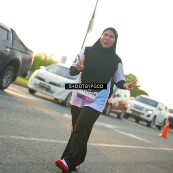 Runner Photo 7860998