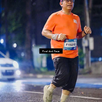 Runner Photo 7861047