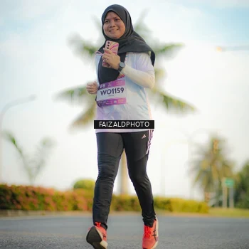 Runner Photo 7861068