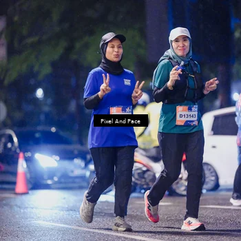 Runner Photo 7861070