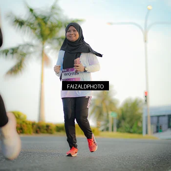 Runner Photo 7861085