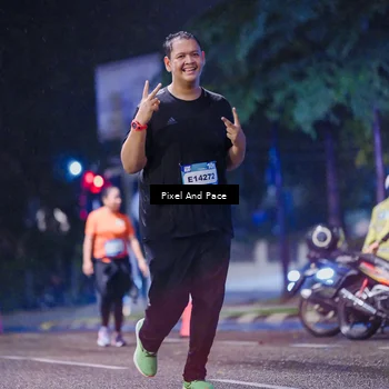 Runner Photo 7861134