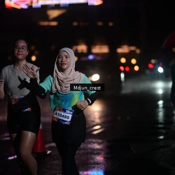 Runner Photo 7861137