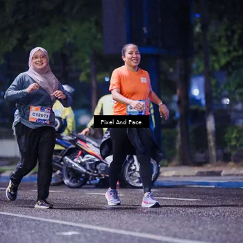 Runner Photo 7861145