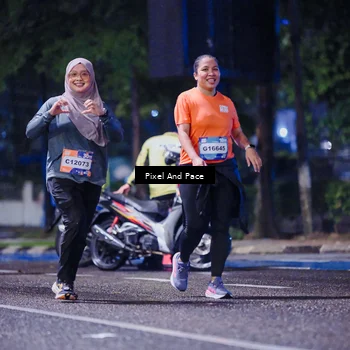 Runner Photo 7861146
