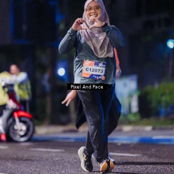 Runner Photo 7861152