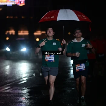 Runner Photo 7861169