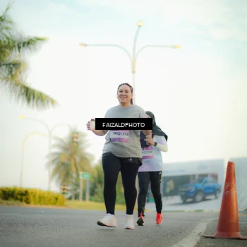 Runner Photo 7861174